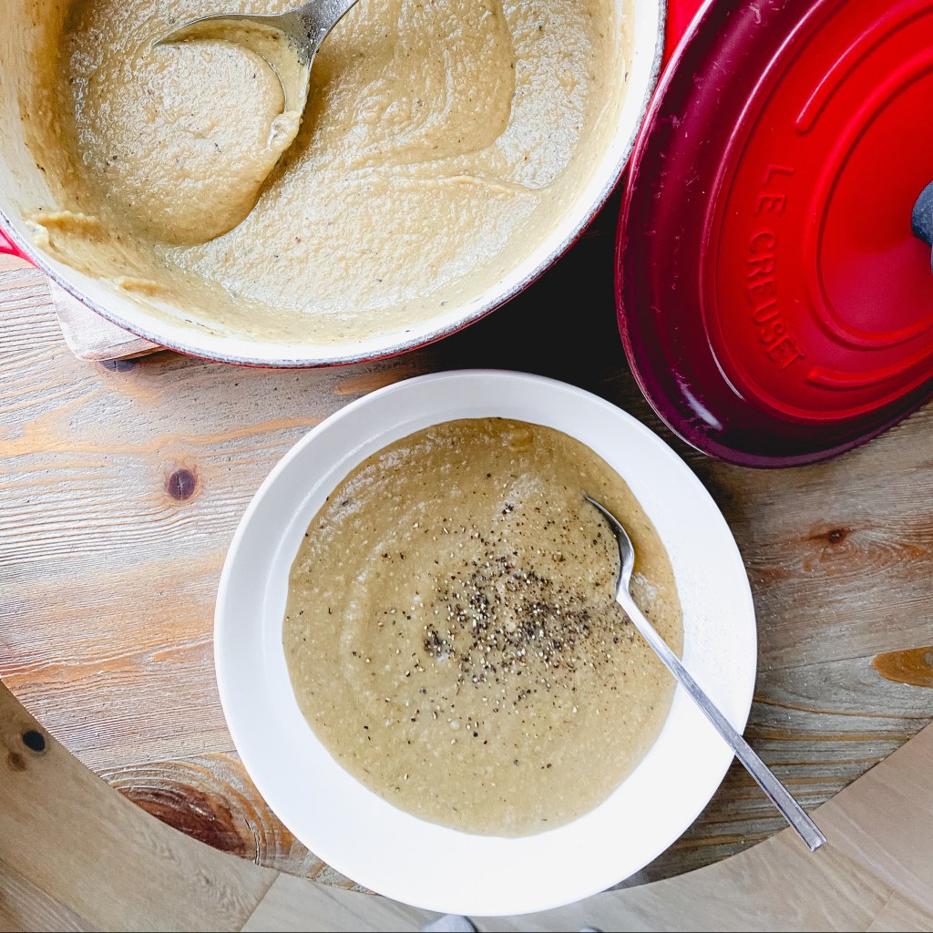 Leek, potato and white kidney bean soup
