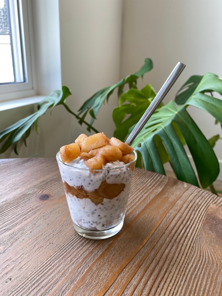 Cinnamon Apple Chia Pudding