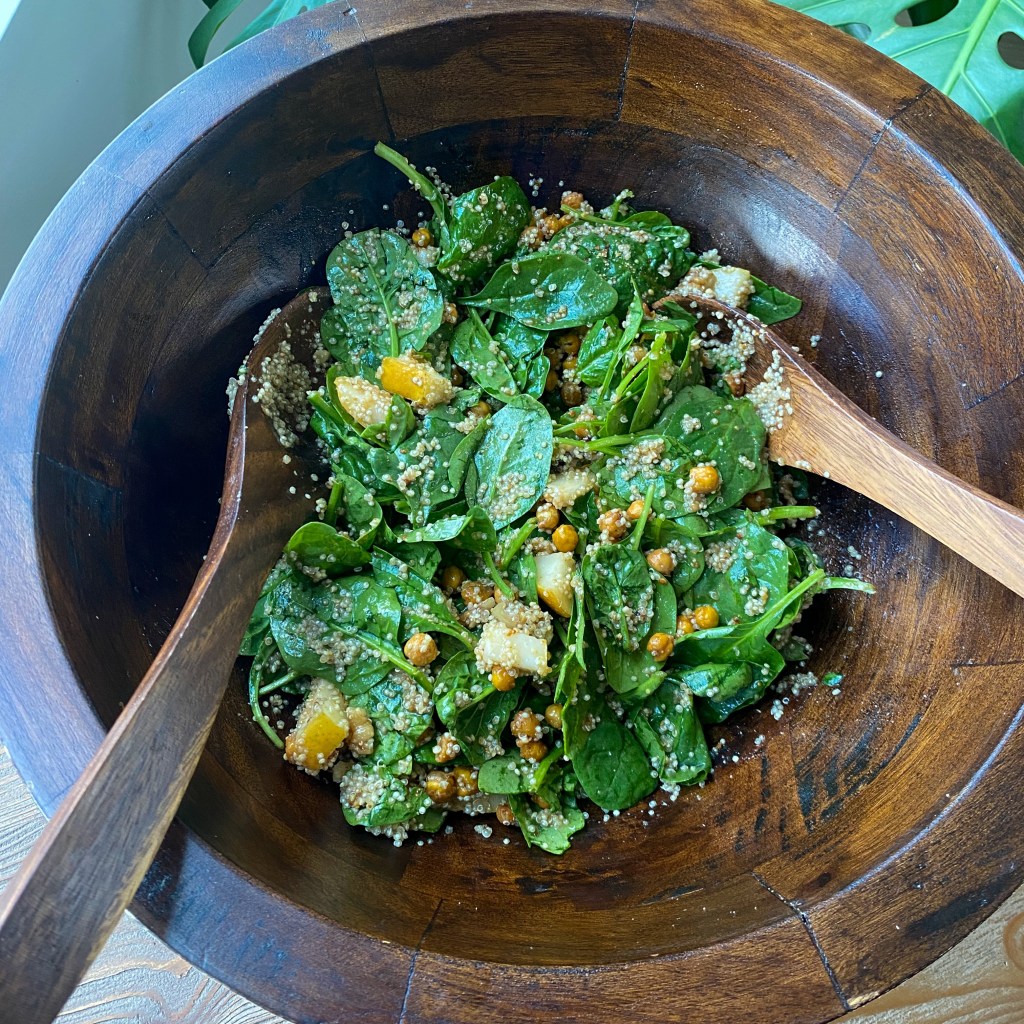 Pear, Spinach and Crispy Chickpea&nbsp;Salad